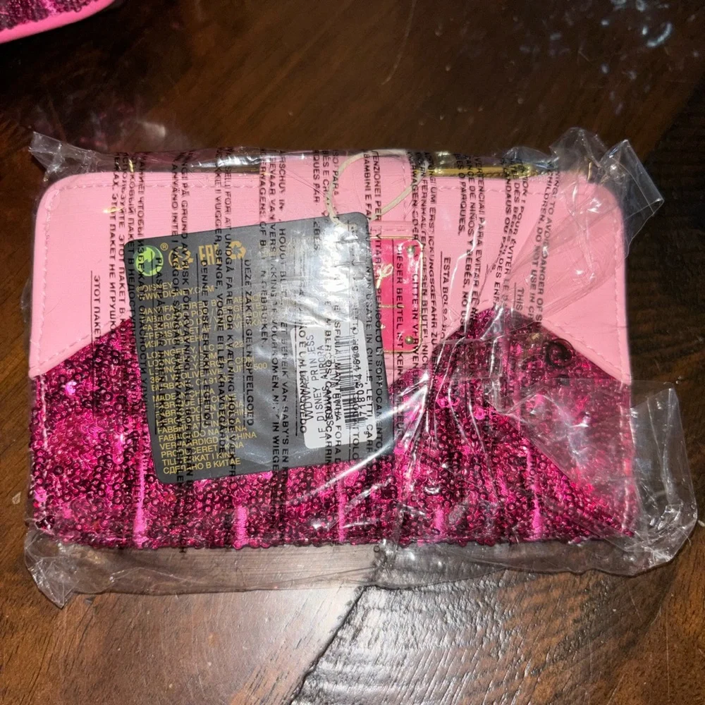 Aurora Loungefly Backpack & Wallet - Picture 6 of 7